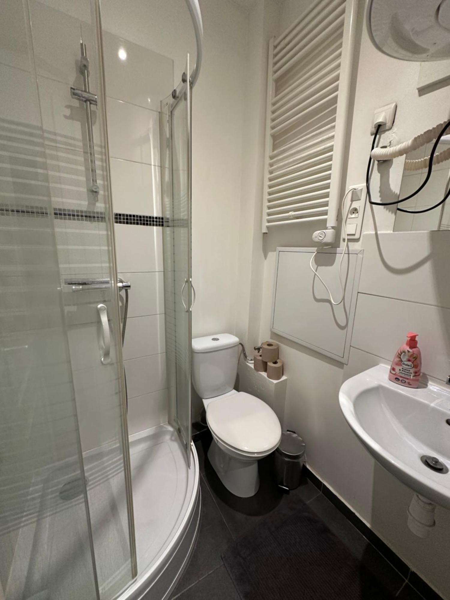 #7 Nouveau ! Studio rénové au centre ville Mulhouse Extérieur photo
