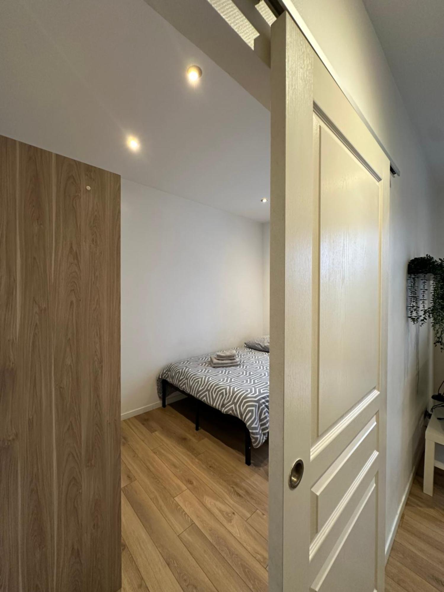#7 Nouveau ! Studio rénové au centre ville Mulhouse Extérieur photo