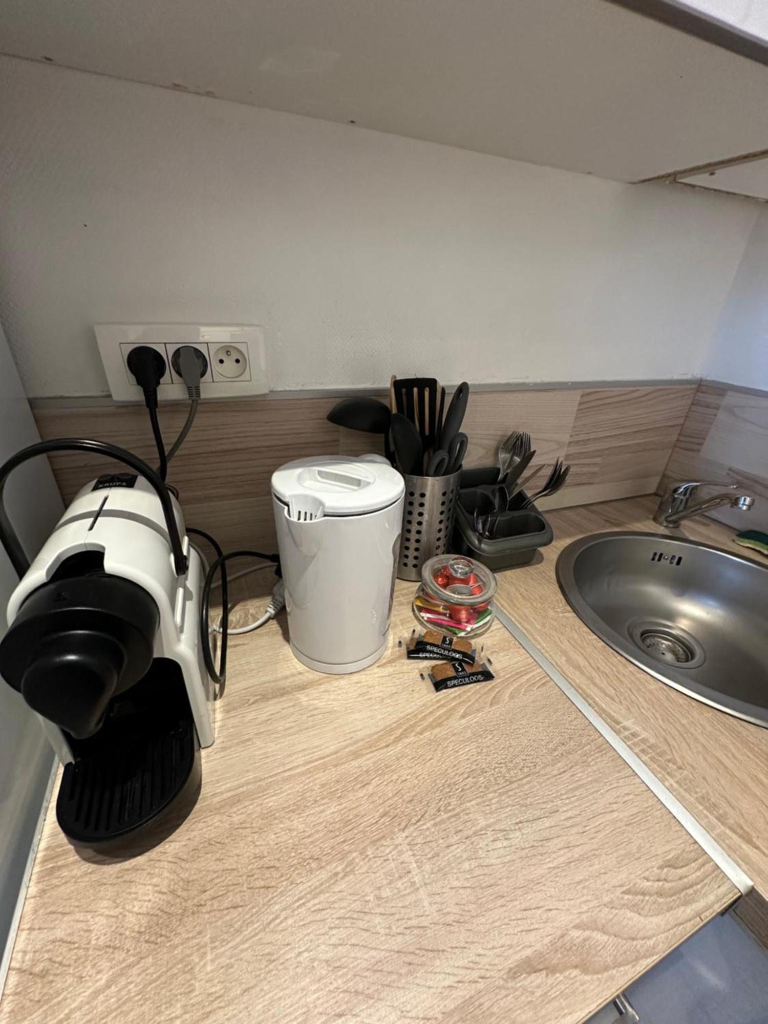 #7 Nouveau ! Studio rénové au centre ville Mulhouse Extérieur photo